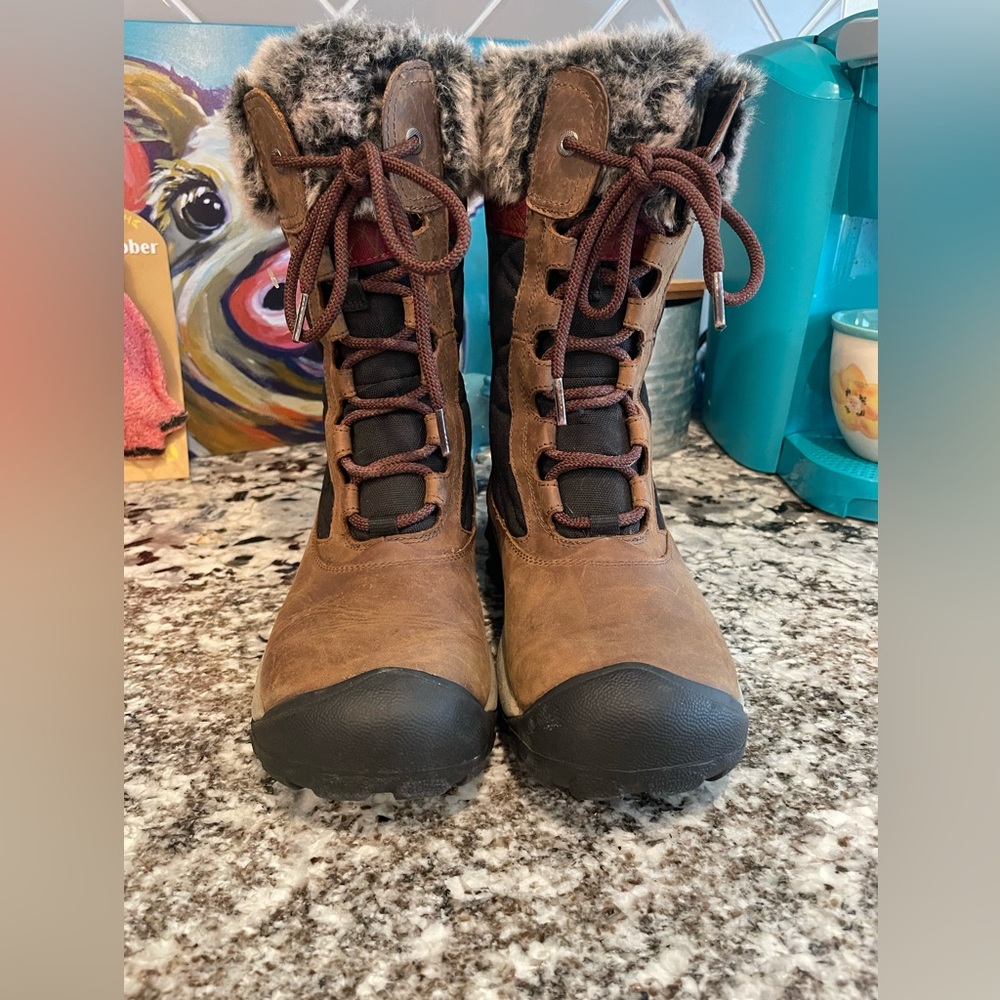 Keen winter boots
